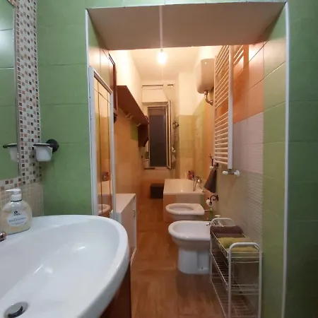 Appartamento Viale Del Pepe Rosa *